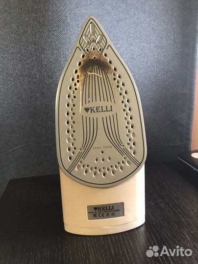 Утюг Kelli