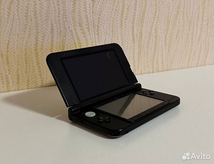 Nintendo 3DS XL