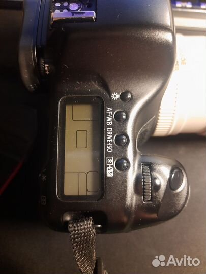 Зеркальный фотоаппарат canon 5d