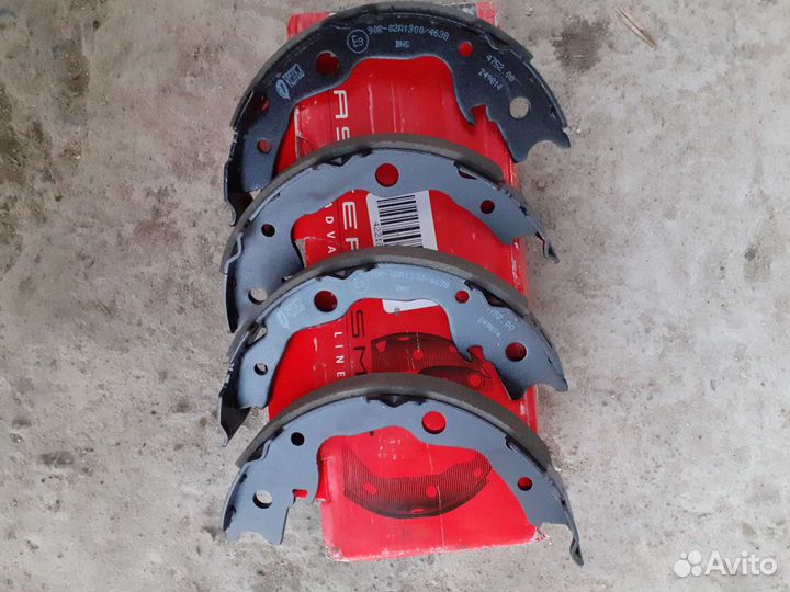 Задние колодки ручника Nissan Qashqai