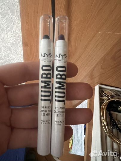 NYX jumbo pencil карандаш-тени