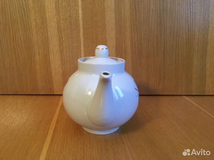 Кружки, чашки, бокалы, стаканы, бутылка