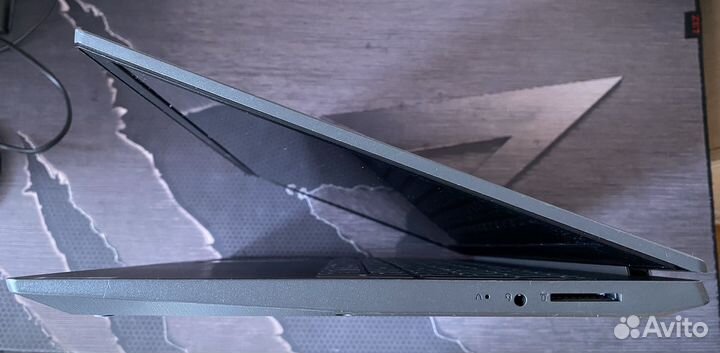 Ноутбук Lenovo V15-IGL