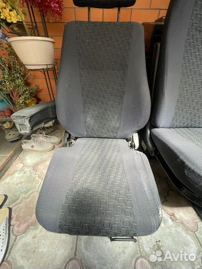 Авто кресло газель нехт