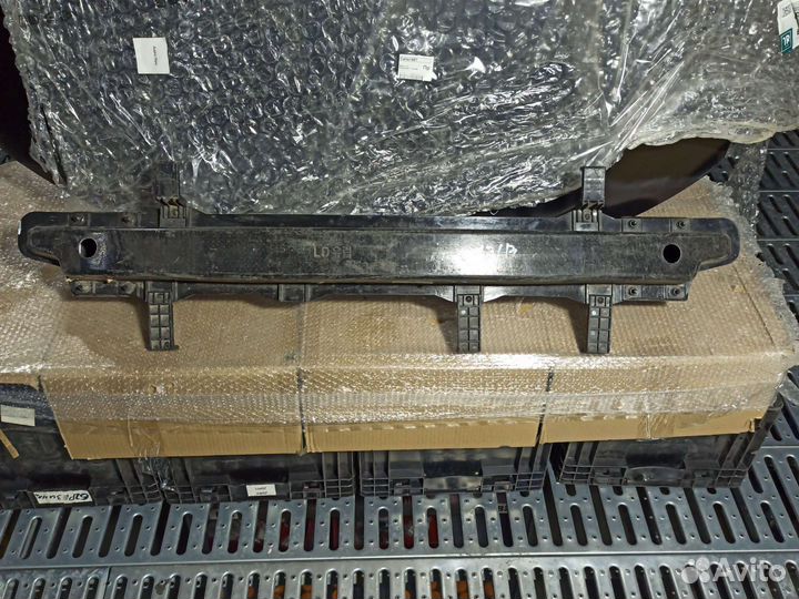 Усилитель заднего бампера для Kia