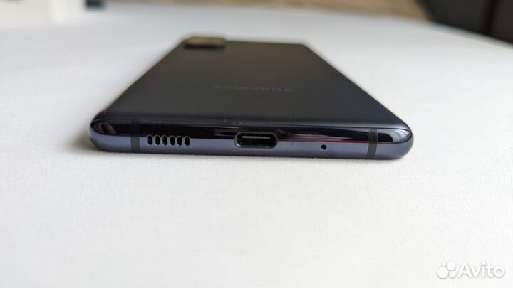 Samsung galaxy S20FE 6/128 Snapdragon