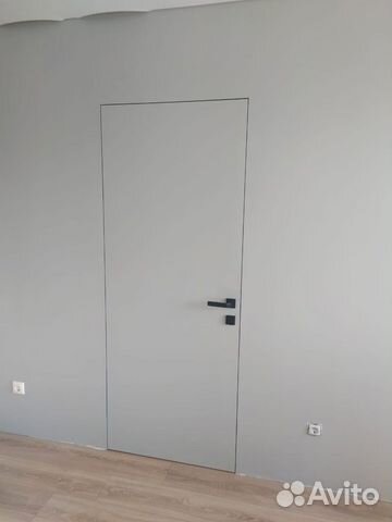 Наличие Скрытая дверь Невидимка