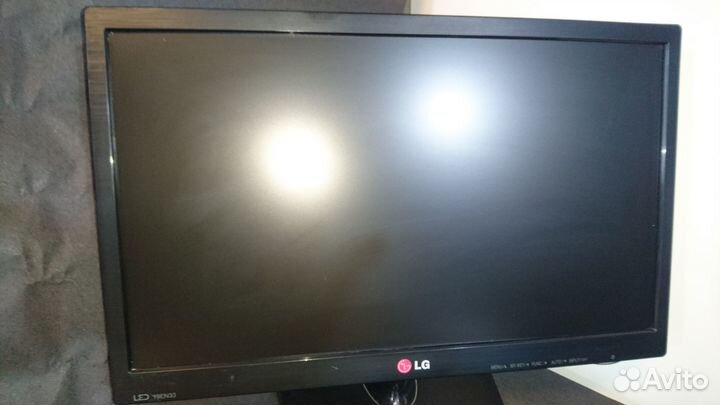 Монитор для компьютера 22 дюйма