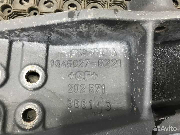 Кронштейн переднего бампера правый Scania 5-series