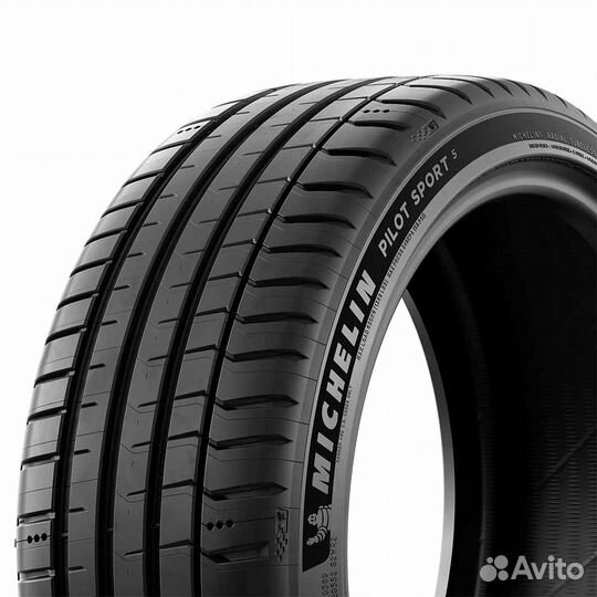 Michelin Pilot Sport 5 255/45 R19