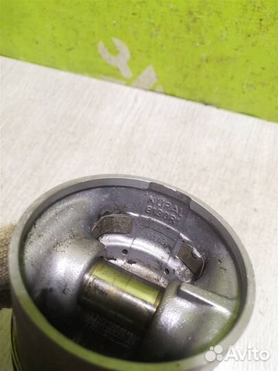 Поршень Ауди 80 90 Б3