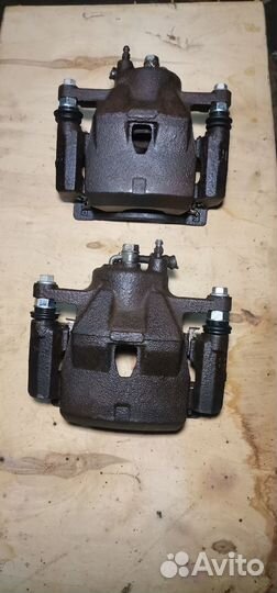 Суппорт передний toyota yaris