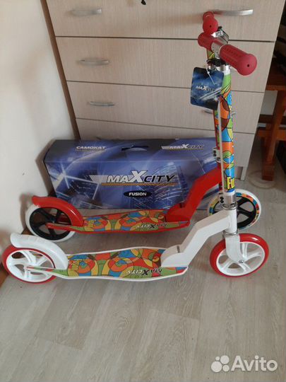 Самокат дорожный