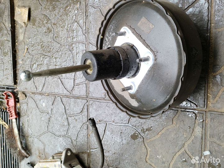 Шкода Фабия 2 усилитель вакуумный