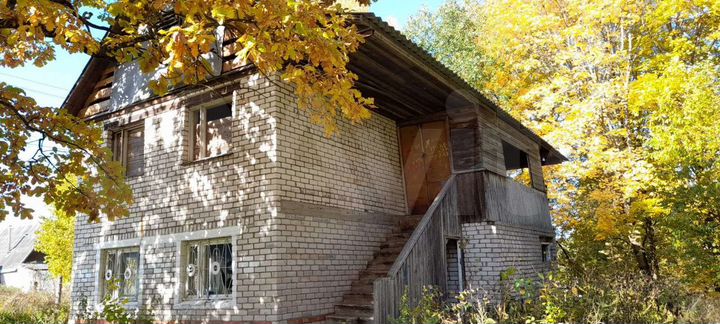 Дом 140 м² на участке 6 сот.