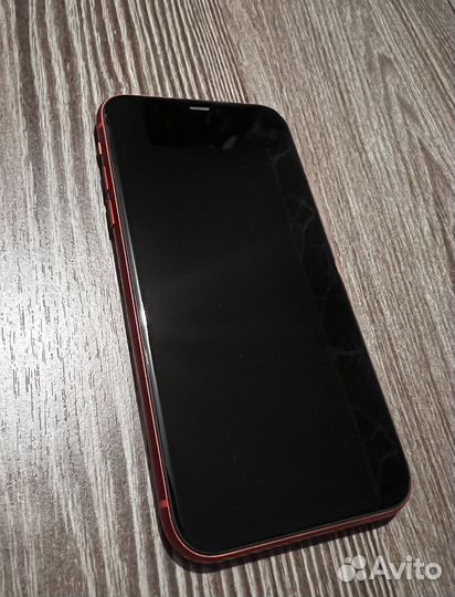 iPhone 11 64gb red