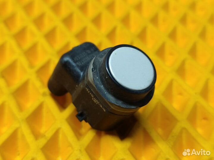 Датчик парковки передний Bmw 7 F01 4.4 N63 2011