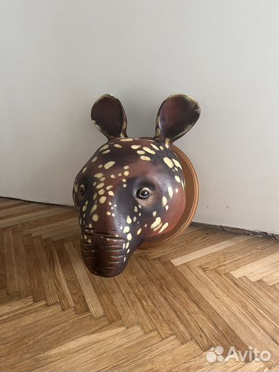 Декоративная голова тапира на стену