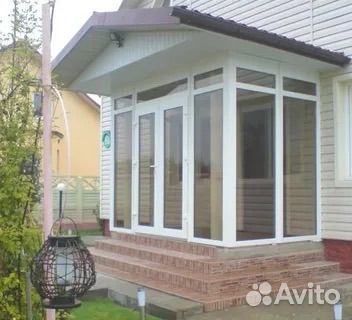 Витражные окна на крыльцо, тамбур, от завода