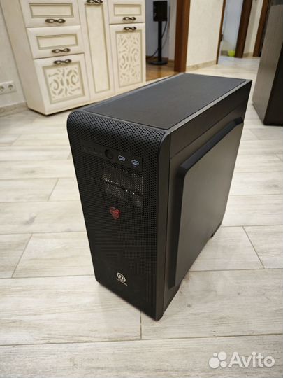 Корпус Thermaltake Core V41