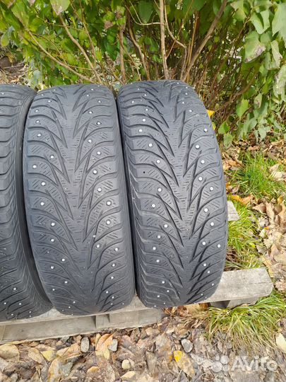 Yokohama Ice Guard IG35 215/60 R17 100T