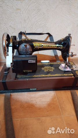 Швейная машина бу