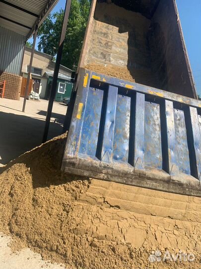 Доставка песка, щебня, торфа