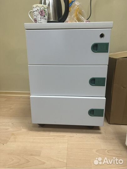 Тумба офисная с ящиками