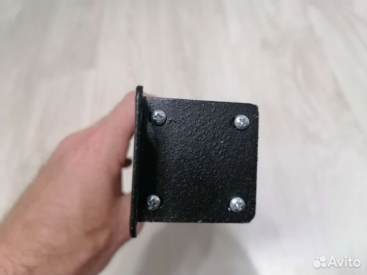 Блок розеток в стойку 19