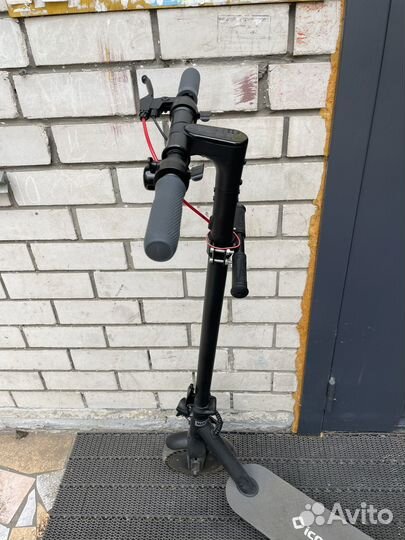 Электро самокат iconbit