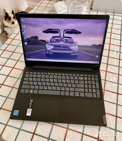 Lenovo 2021г/ 8GB DDR4/ nvme SSD + HDD/ новый акб