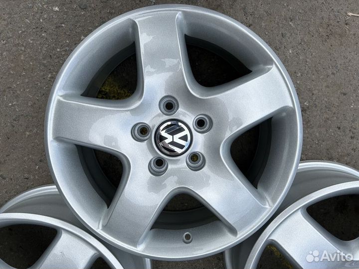 Диски R17 5x120 ET55 VW Оригинал