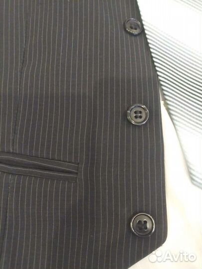 Жилетка для мальчика школьная 140