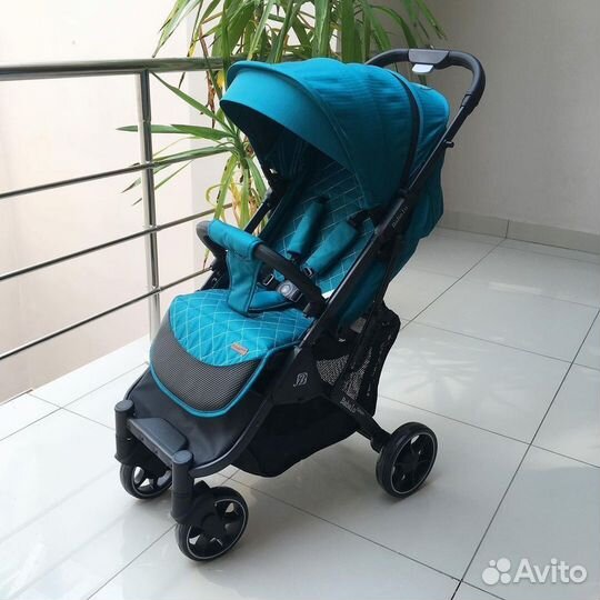 Коляска складная прогулочная