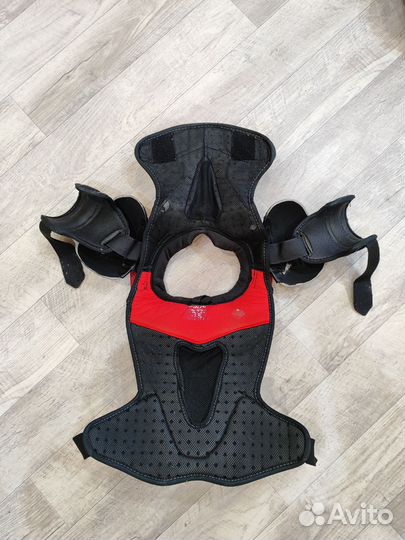 Нагрудник хоккейный bauer 1x lite