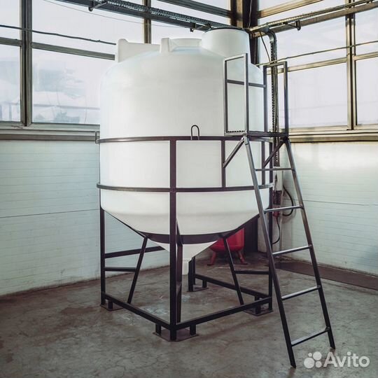 Емкости С полным сливом конусные