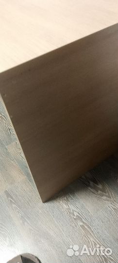 Кухонный стол