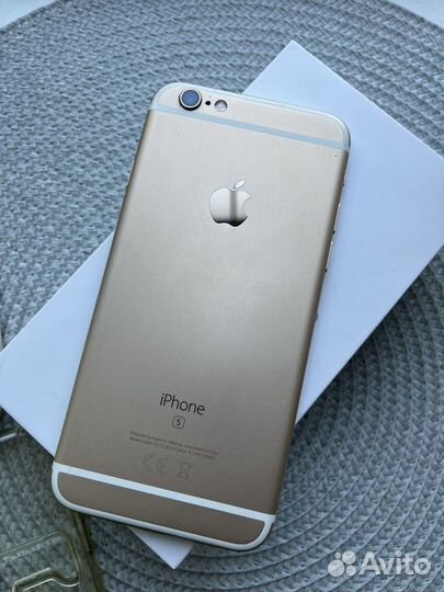 iPhone 6S, 64 ГБ