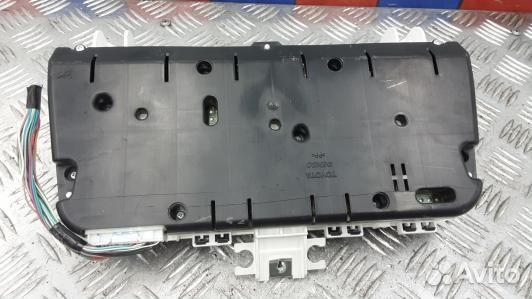 Щиток приборов toyota corolla verso 2 (1KK17IT01)