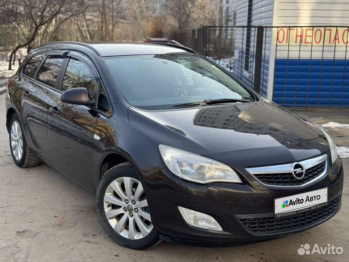Opel Astra 1.6 AT, 2012, 205 000 км