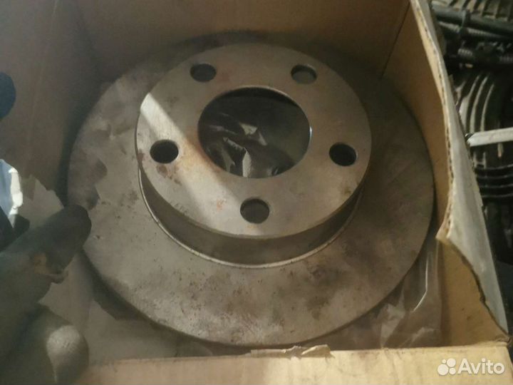 Продам диск тормозной задний audi/vw