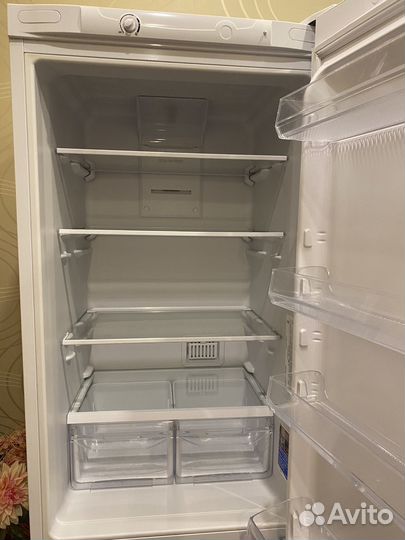 Холодильник indesit no frost