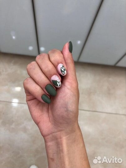 Наращивание ногтей