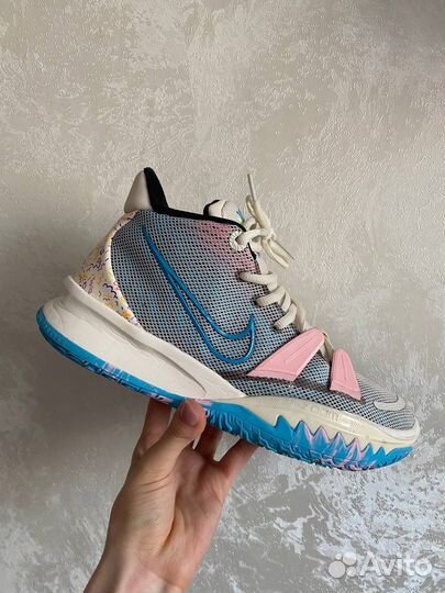 Nike kyrie 7