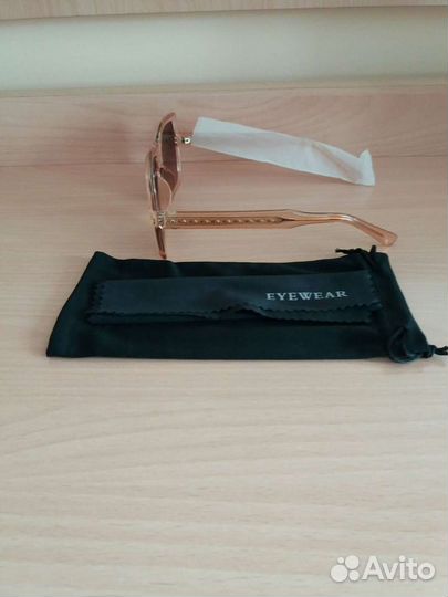 Очки солнцезащитные новые