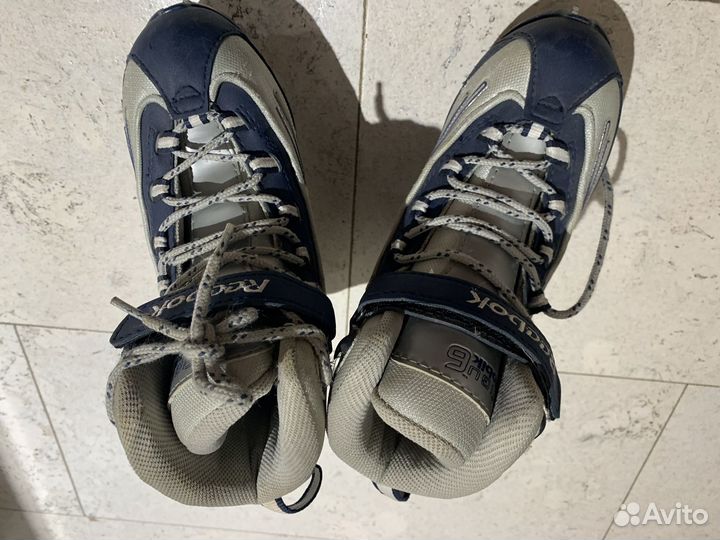 Коньки Reebok 32 размер в дар
