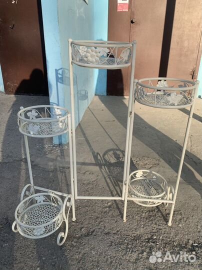 Подставка для цветов