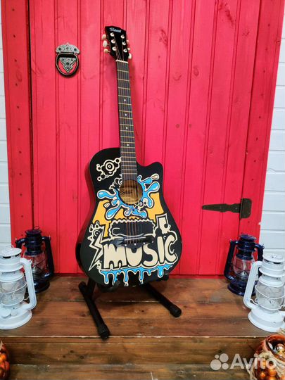 Гитара акустическая