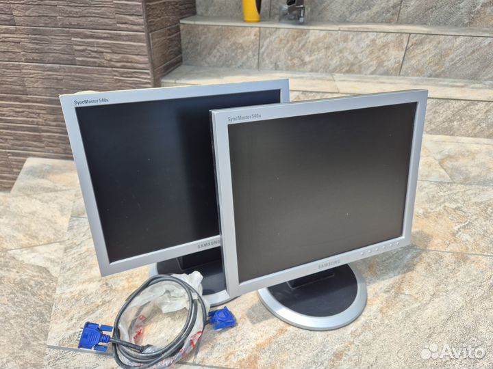 Мониторы Samsung Sync Master 540N