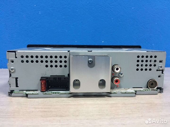 Автопроигрыватель Pioneer MVH-190UBG